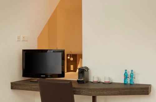 Altenfurt Nord Apartment | H+ Hotel Nürnberg by Sunday Studio