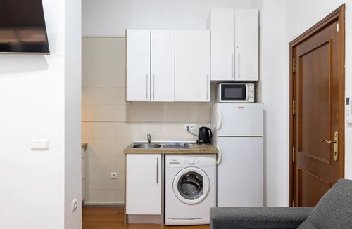San Felipe Neri Apartment | H2M Carreteria 97 Loft Interior-Quiet-in old town