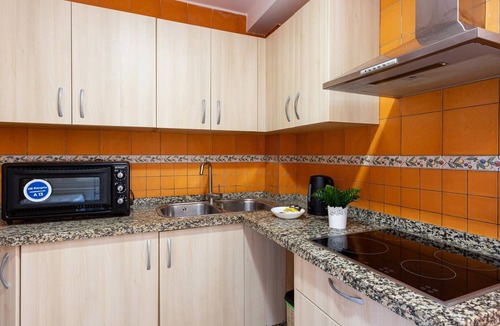 Carretera de Cadiz Apartment | H2M Montesa 700m from beach Rooftop terrace