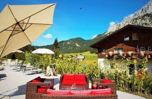 Nesselwaengle Apartment | Hahnenkamm F - Landgasthof Schuster