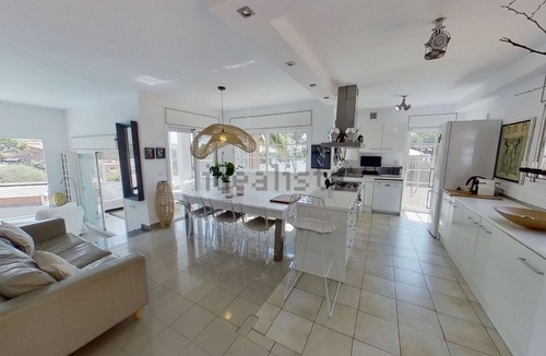 Castelldefels Villa | Haidys House - Disfruta de las Vistas al mar
