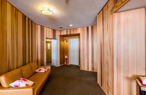 Happo Bed & Breakfast | Hakuba Panorama Hotel