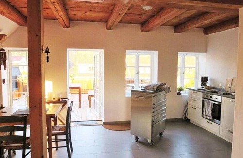 Borgerende Apartment | Half-timbered house by the sea WE 4: modern 3-room apartment with huge sunny roof terrace