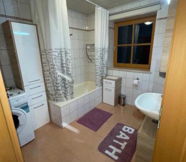 Essenbach Apartment | Handwerker- Ferienwohnung nur 9 Min von Landshut entfernt