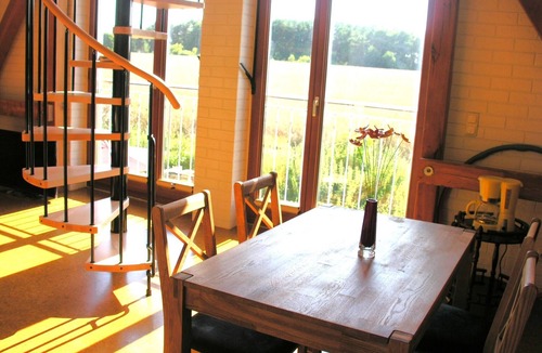 Wolgast Apartment | Haus Achterwiek – Vacation Apartment with Garden Access