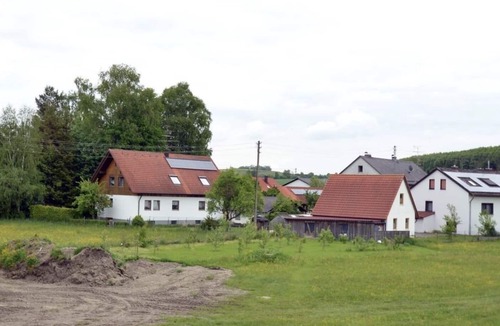 Fahrenzhausen Apartment | Haus Ampertal App Kiel - cozy and functional, rural and close to Munich