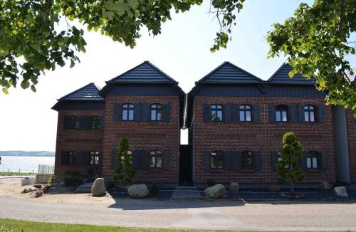 Alt Reddevitz Apartment | Haus Besch - Ferienwohnung DYNE 33