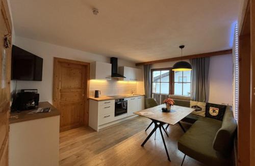 Pettneu am Arlberg Apartment | Haus Carinthia