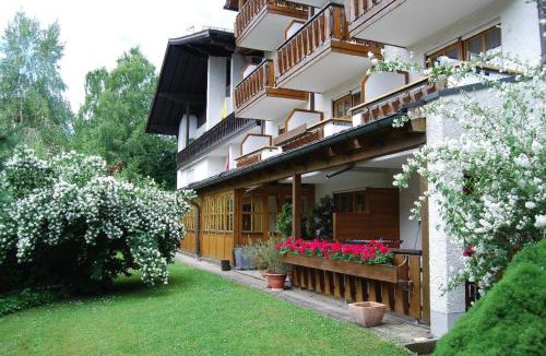 Safferstetten House | Haus Carola