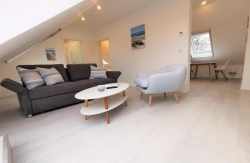 Gross Zicker Apartment | Haus Inselwind Ferienwohnung 22 MEERwasser