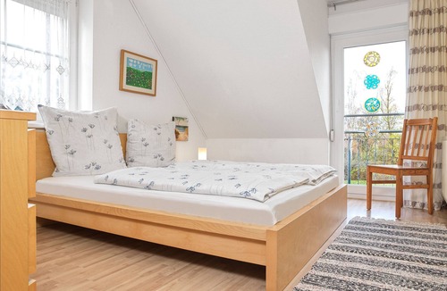 Kaltenhof House | Haus Leuchtturm - vacation in a peaceful location in Kaltenhof.