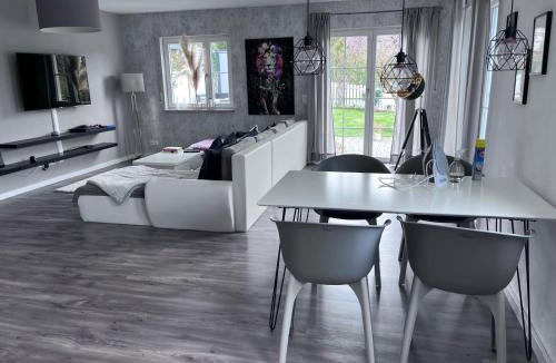 Weissenburg in Bayern House | Haus Schnürleinsmühle