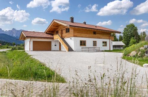 Wallgau Apartment | Haus Stoabock