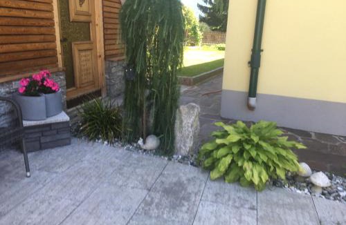 Imst Apartment | Haus Tschirgantblick