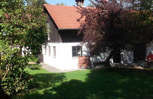 Schoellnach House | Haus Victoria by Interhome