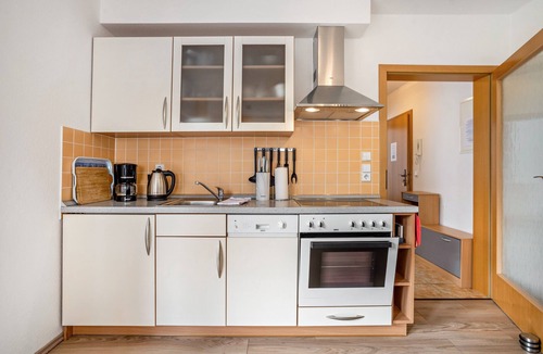 Ostseebad Baabe Apartment | Haus Waterkant – Only 300 m from the Baltic Sea