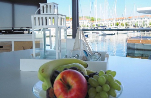Tarnewitz Boat Rental | Hausboot in Boltenhagen