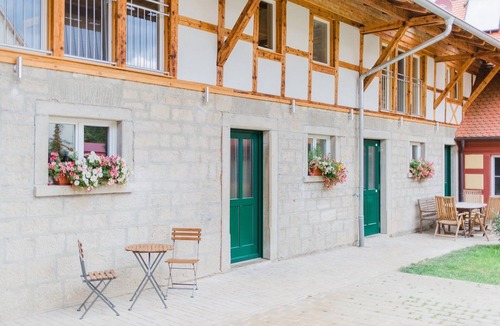 Equarhofen Apartment | Helle Ferienwohnung (55qm) für 4 Personen mit 2 Schlafzimmern