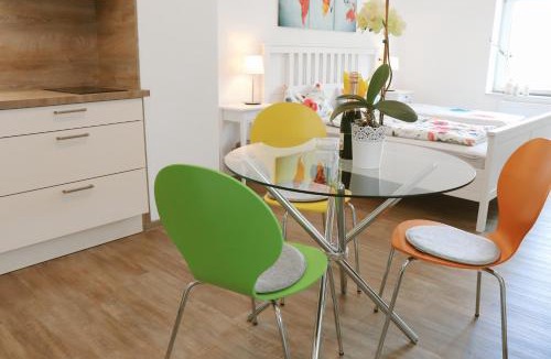 Kraiburg Apartment | Helles Apartment für 1-2 Pers. mit Parkplatz und WiFi
