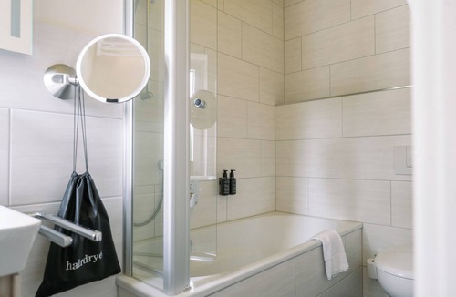 Garmisch-Partenkirchen Hotel | HENRI Hotel Garmisch-Partenkirchen (Neueröffnung)