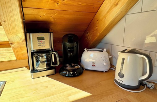 Gaienhofen Apartment | HERE HESSE WROTE, HERE DIX PAINTED. - THE HÖRI WILL INSPIRE YOU TOO!