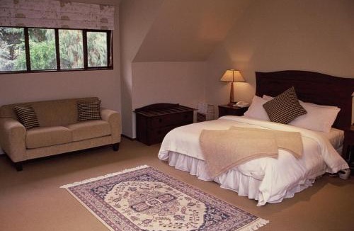 Sunshine Bay Cabin | Hidden Lodge Queenstown