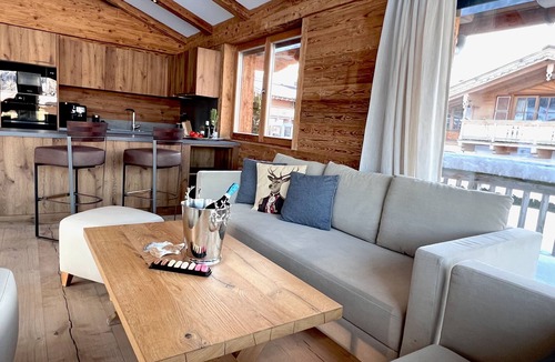 Reith bei Kitzbuehel Ski Chalet | HIDEAWAY DESIGN CHALET with pool & wellness by Belle Stay