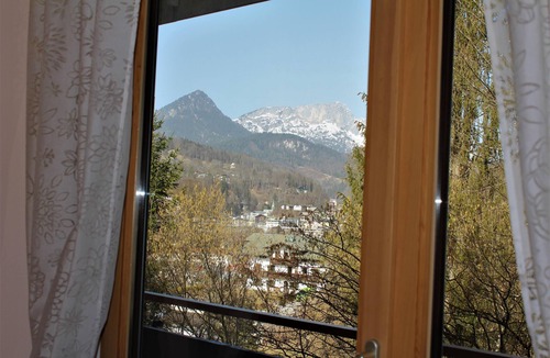 Mitterbach Apartment | High-quality furnished Jennerblick vacation apartment in a quiet and central location