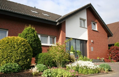 Bad Sassendorf Apartment | High-quality renovated apartment Zirbentraum furnished in a modern style