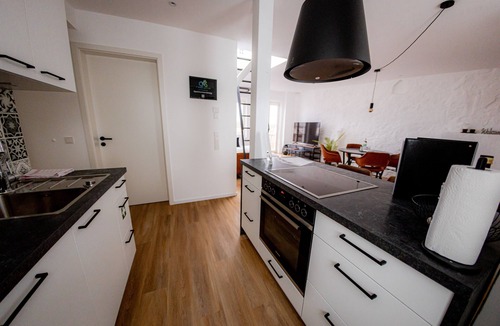 Muehldorf am Inn Apartment | Highlight am Stadtplatz - Come4stay Innblick - 2 Zimmer Wohnung I bis zu 4 Gäste