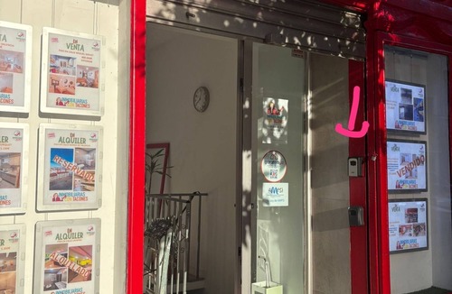 Embajadores Apartment | Historic Madrid Center, Cozy 2-bedroom w LIFT, Kitchen, AC, EZ Self Check In!