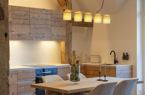 Ratekau Apartment | Historisches Ferienloft Nahe des Timmendorfer Strands