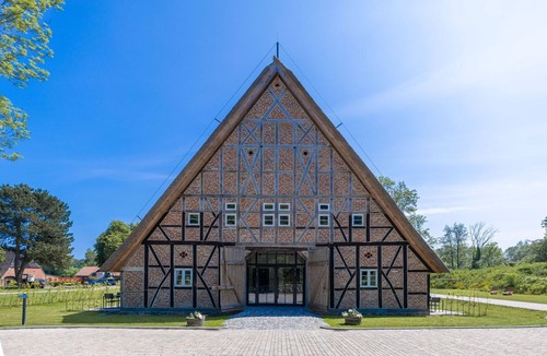 Ratekau Apartment | Historisches Ferienloft Nahe des Timmendorfer Strands