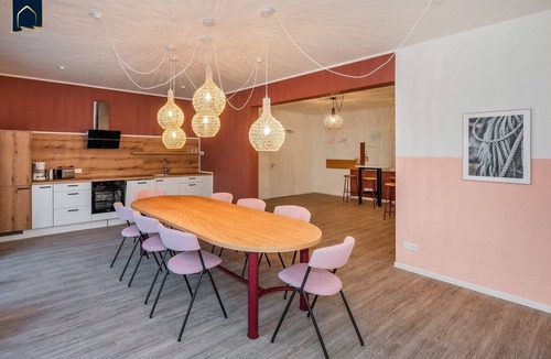 Zirchow Apartment | Hochwertiges Ferienappartement für bis zu 4 Personen in Ruhiger Wohngegend an de