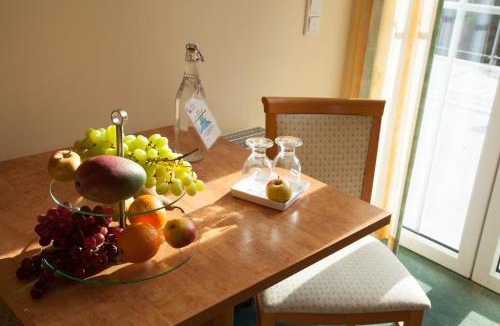 Langenborn Hotel | Hofgut Langenborn Wohnen auf Zeit möblierte Apartments Aschaffenburg Alzenau Frankfurt