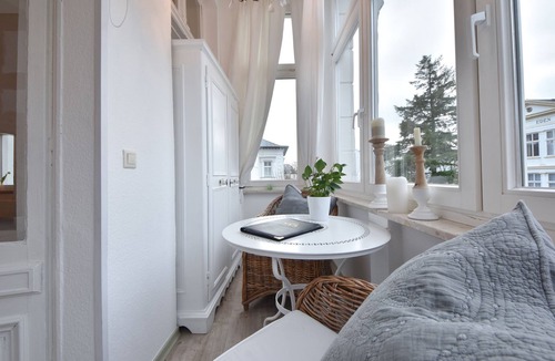 Ahlbeck Apartment | Hohenzollern Castle 22 - very close to the beach