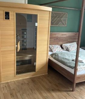 Hohnstein Apartment | HohnsteinOase-Infrarot Sauna-3 Schlafzimmer-Waschmaschine