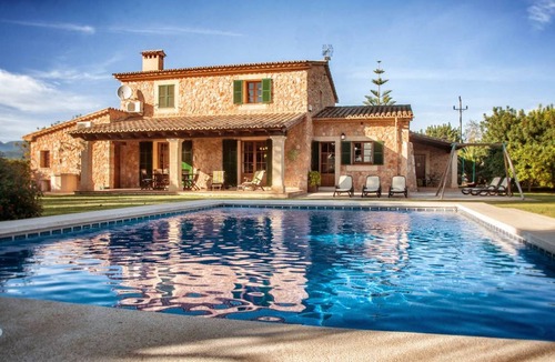 Santa Maria del Cami House | Holiday house Santa Maria del Cami for 1 - 6 persons with 3 bedrooms - Holiday home