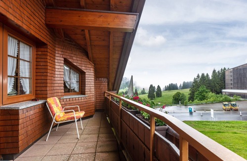Feldberg Apartment | Holiday Apartment 'Type B, 50sqm' with Mountain View, Private Terrace and Wi-Fi