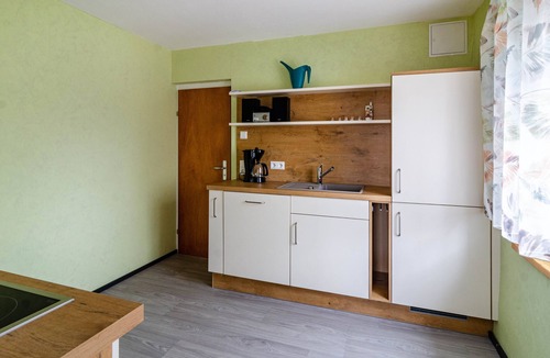 Herdwangen Schoenach Apartment | Holiday Apartment "Li-Do-Bo 01" with Mountain View, Balcony and Wi-Fi