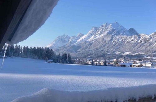 Sankt Johann in Tirol Apartment | Holiday apartment on the outskirts