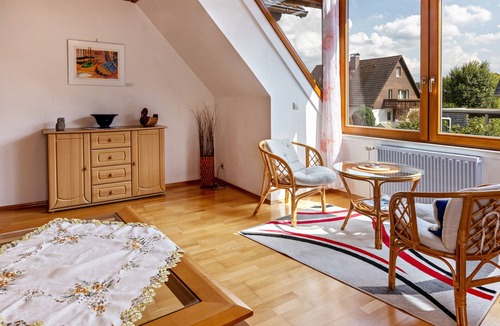 Donaueschingen Apartment | Holiday Apartment 'Eule' with Wi-Fi