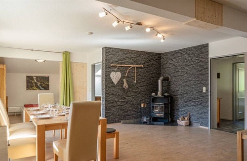 Pfafflar Apartment | holiday apartment/apt. for 8 guests with 100m² in Bschlabs (162321)