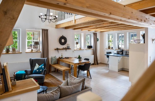 Lennestadt Apartment | Holiday Apartment 'Auf'm Kornboden', 120 sqm, 2 Bedrooms, Max. 4 Guests