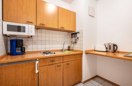 Oberaudorf Apartment | Holiday Apartment 'Brünnstein-Zimmer 18' with Pool, Shared Garden and Sauna