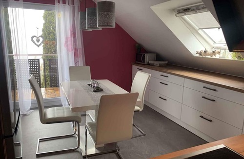 Schauenstein Apartment | Holiday apartment modernly furnished, 100 square meters with loggia near Hof - Naila