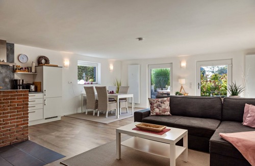 Moehnesee Apartment | Holiday Apartment "Gabler" with Private Terrace & Wi-Fi