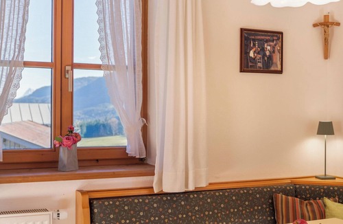Jachenau Apartment | Holiday Apartment Guffertblick with Mountain View, Wi-Fi