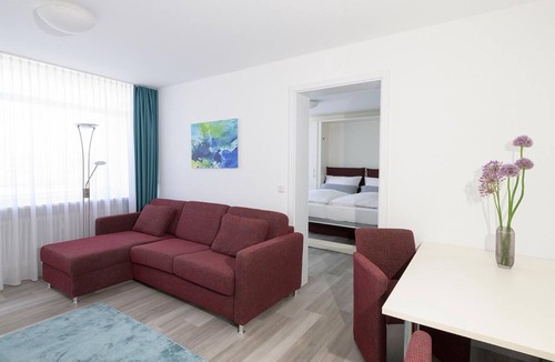 Furstenfeldbruck District Apartment | Holiday Apartment "Huber Living Deluxe 107" with Balcony & Wi-Fi