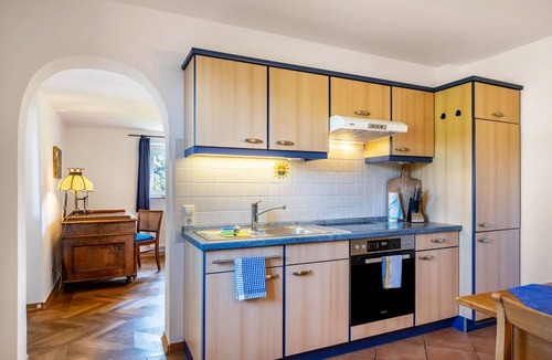 Schweighof Apartment | Holiday Apartment 'Im Sägegässle' with Mountain View, Private Terrace and Wi-Fi
